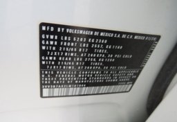 2020 Volkswagen Tiguan - Image 55