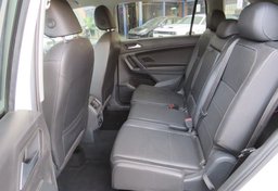 2020 Volkswagen Tiguan - Image 29