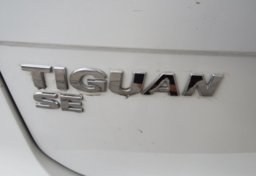 2020 Volkswagen Tiguan - Image 17