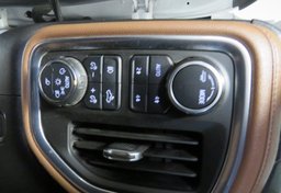 2020 Chevrolet Silverado 1500 - Image 41