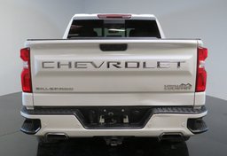 2020 Chevrolet Silverado 1500 - Image 13
