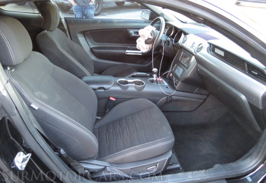 2017 Ford Mustang - Image 22