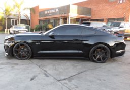 2017 Ford Mustang - Image 10