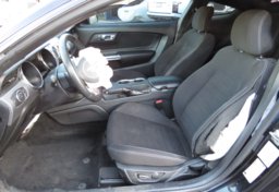 2017 Ford Mustang - Image 20