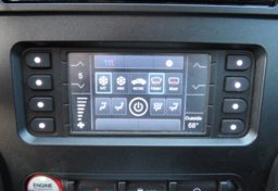 2017 Ford Mustang - Image 35