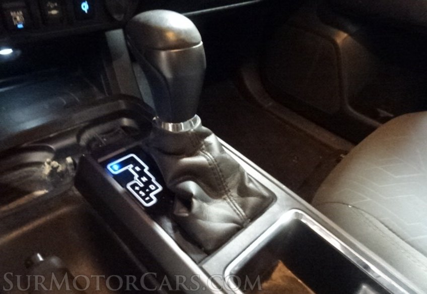 2019 Toyota Tacoma 4WD - Image 42