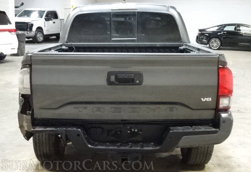 2019 Toyota Tacoma 4WD - Image 10