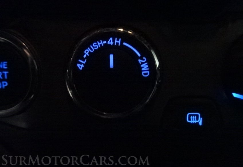 2019 Toyota Tacoma 4WD - Image 41