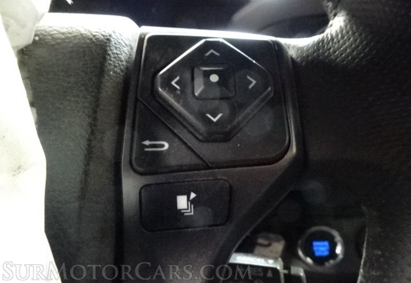 2019 Toyota Tacoma 4WD - Image 34