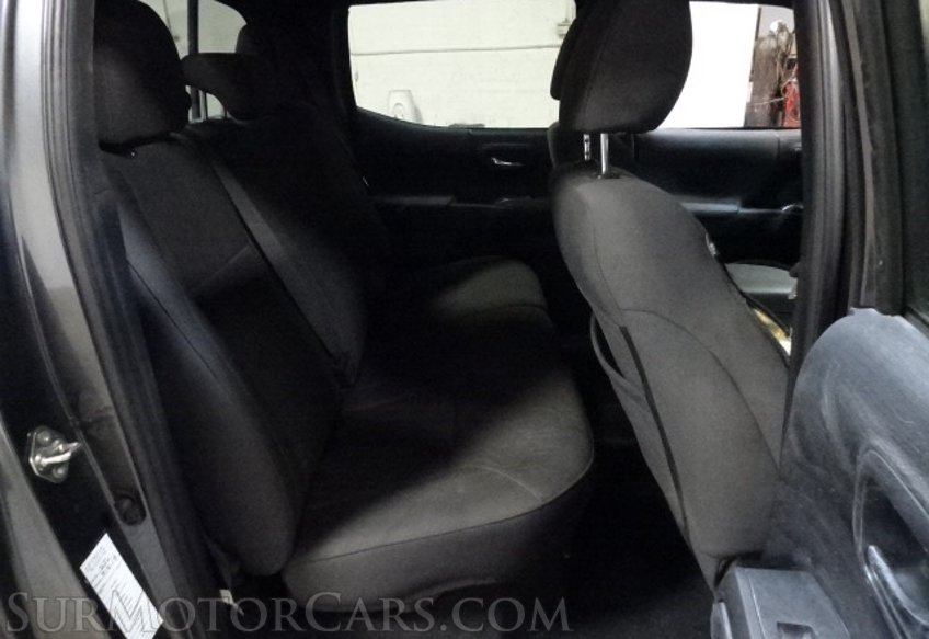 2019 Toyota Tacoma 4WD - Image 29