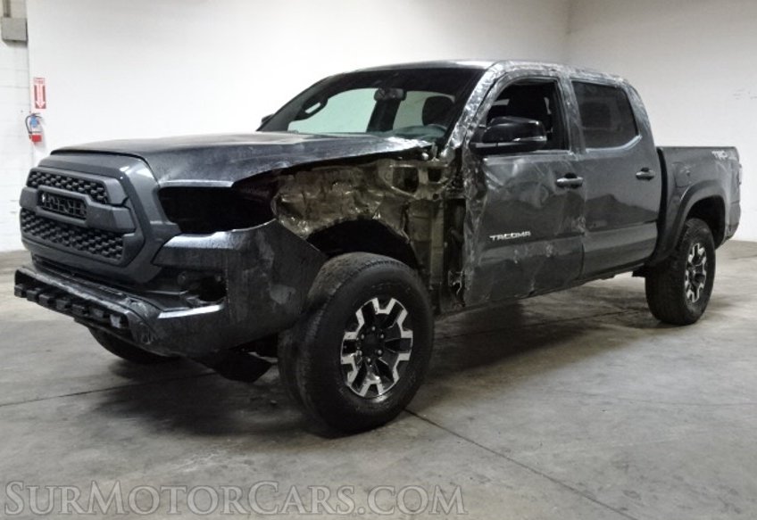 2019 Toyota Tacoma 4WD - Image 4