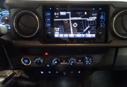 2019 Toyota Tacoma 4WD - Image 39