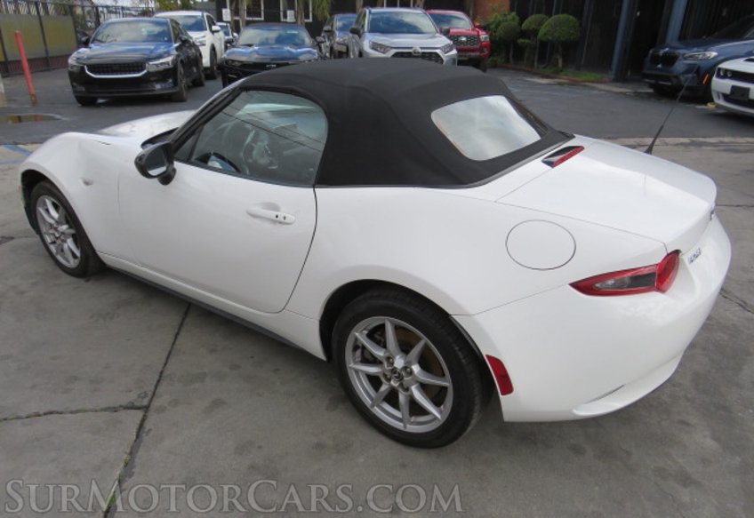 2016 Mazda MX-5 Miata - Image 12