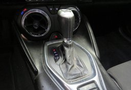 2017 Chevrolet Camaro - Image 31