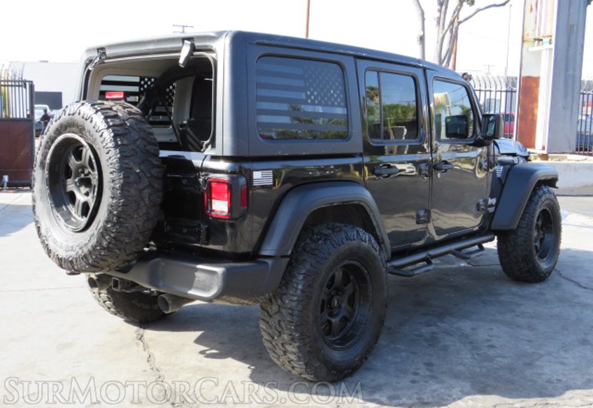 2018 Jeep Wrangler Unlimited - Image 6