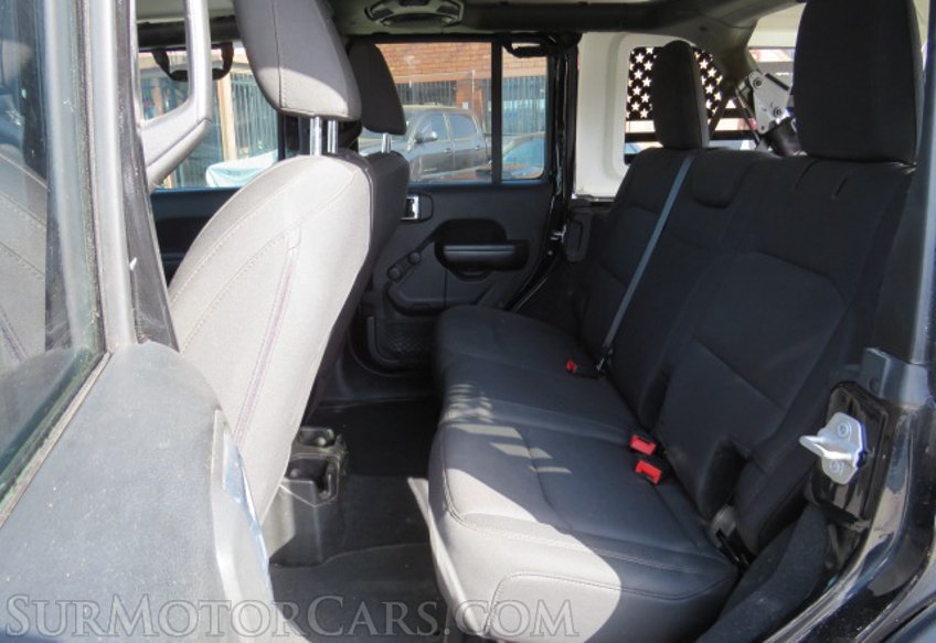 2018 Jeep Wrangler Unlimited - Image 25