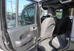 2018 Jeep Wrangler Unlimited - Image 23