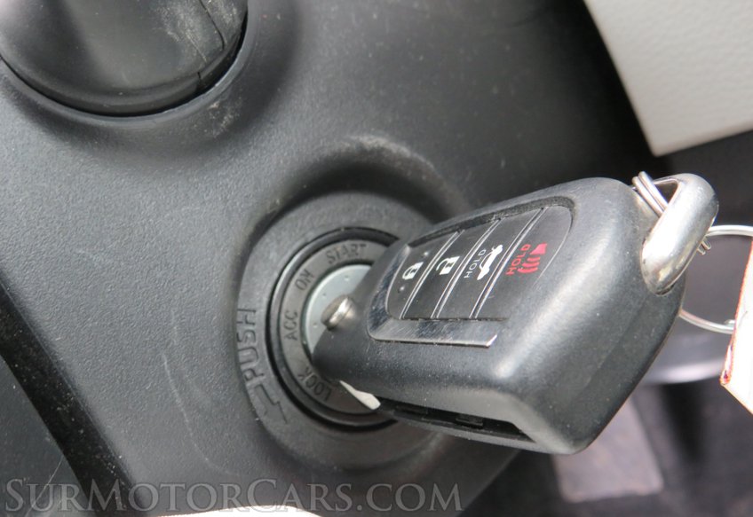 2020 Toyota Corolla - Image 32