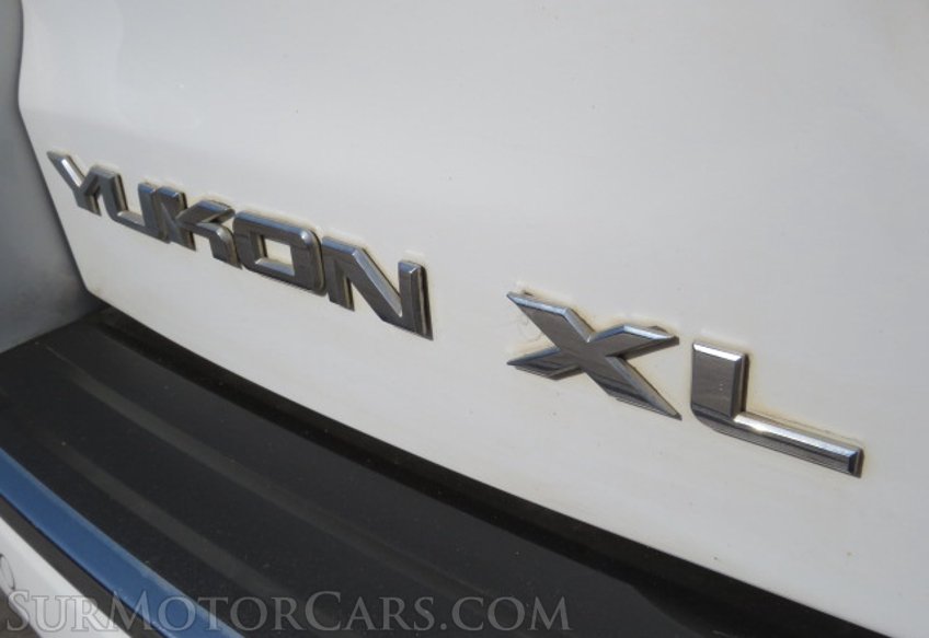 2015 GMC Yukon XL - Image 18
