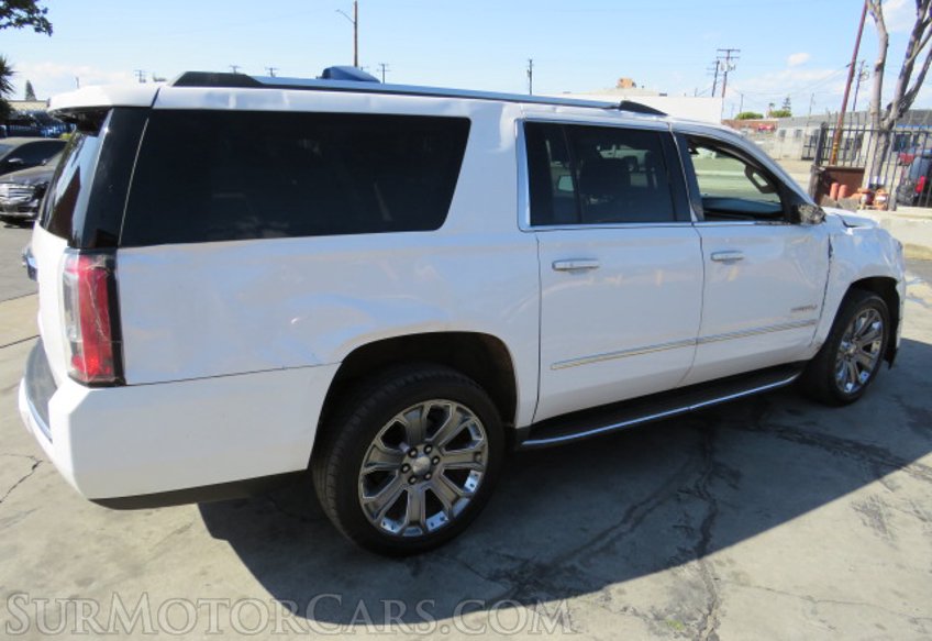 2015 GMC Yukon XL - Image 10