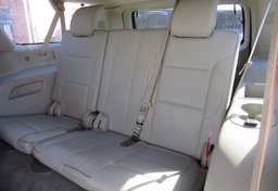 2015 GMC Yukon XL - Image 34