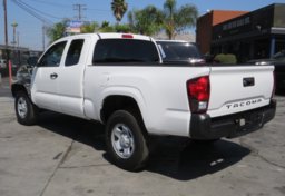 2021 Toyota Tacoma - Image 4