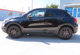 Thumbnail of 2018 FIAT 500X