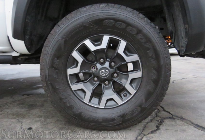 2021 Toyota Tacoma - Image 21