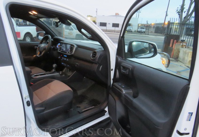 2021 Toyota Tacoma - Image 23