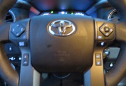 2021 Toyota Tacoma - Image 47