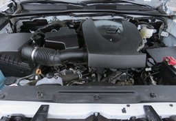 2021 Toyota Tacoma - Image 49