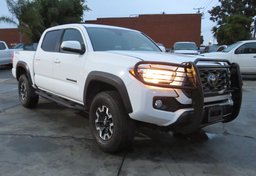 2021 Toyota Tacoma - Image 3