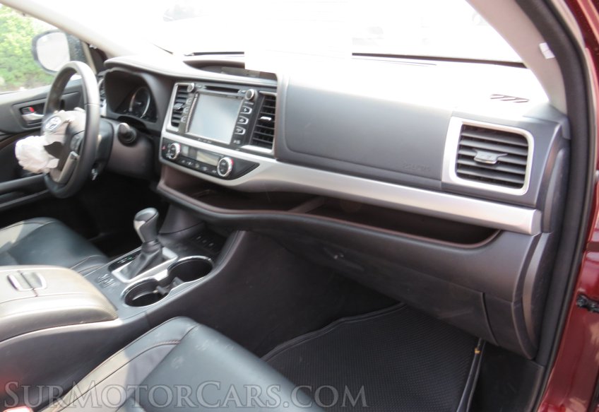 2018 Toyota Highlander - Image 21