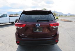 2018 Toyota Highlander - Image 9