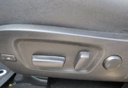 2018 Toyota Highlander - Image 43