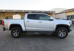2017 Chevrolet Colorado - Image 9