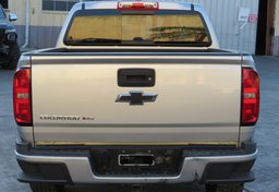 2017 Chevrolet Colorado - Image 11