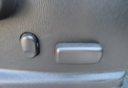 2017 Chevrolet Colorado - Image 44