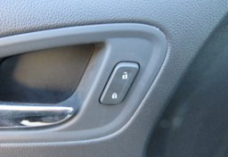 2017 Chevrolet Colorado - Image 42