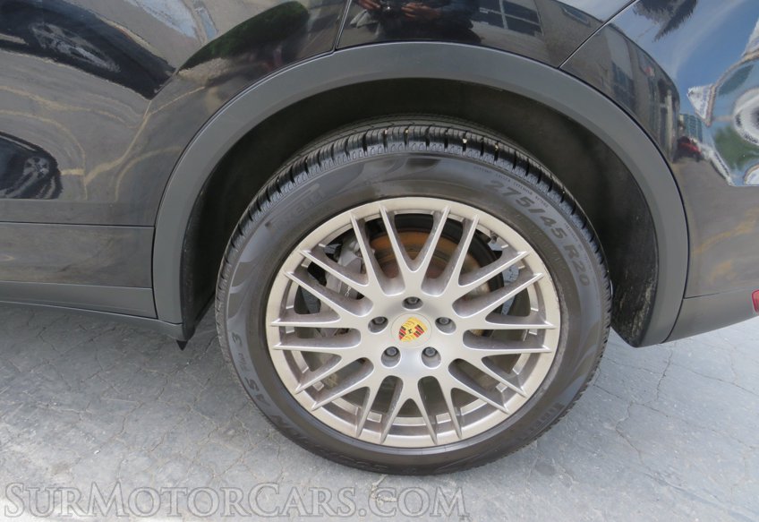 2014 Porsche Cayenne - Image 54