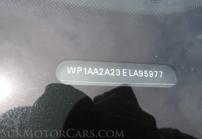 2014 Porsche Cayenne - Image 55