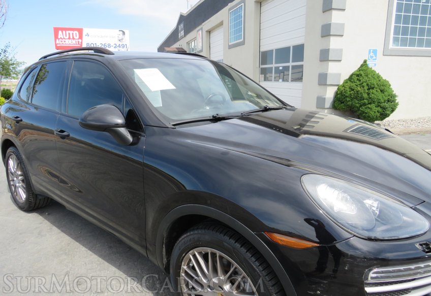 2014 Porsche Cayenne - Image 14