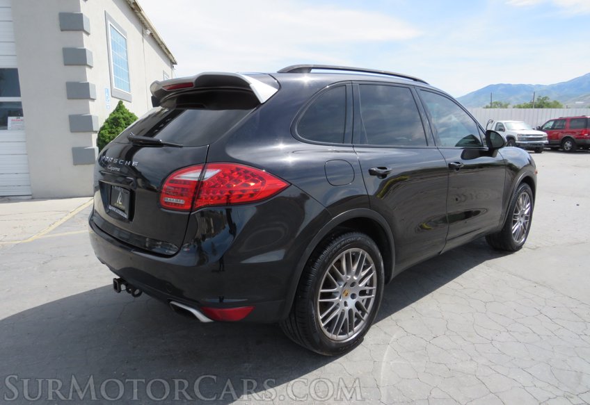 2014 Porsche Cayenne - Image 6
