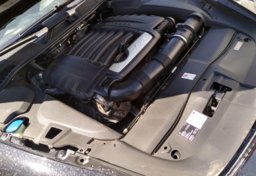 2014 Porsche Cayenne - Image 60