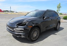 2014 Porsche Cayenne - Image 2