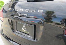 2014 Porsche Cayenne - Image 21