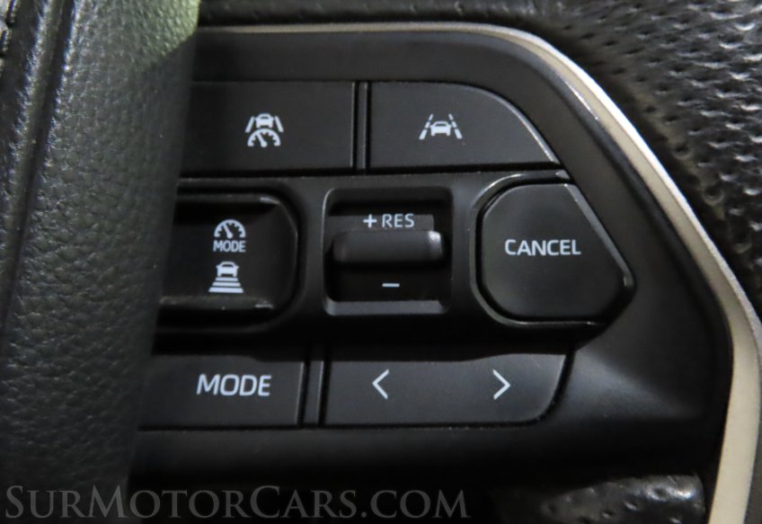 2024 Toyota Tacoma 4x4 SR5 - Image 32