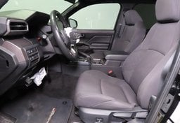 2024 Toyota Tacoma 4x4 SR5 - Image 19