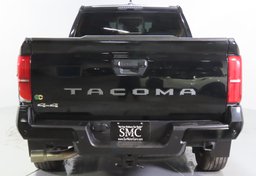 2024 Toyota Tacoma 4x4 SR5 - Image 12