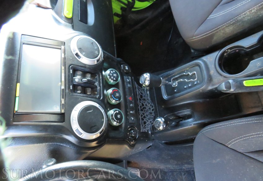 2013 Jeep Wrangler Unlimited - Image 37